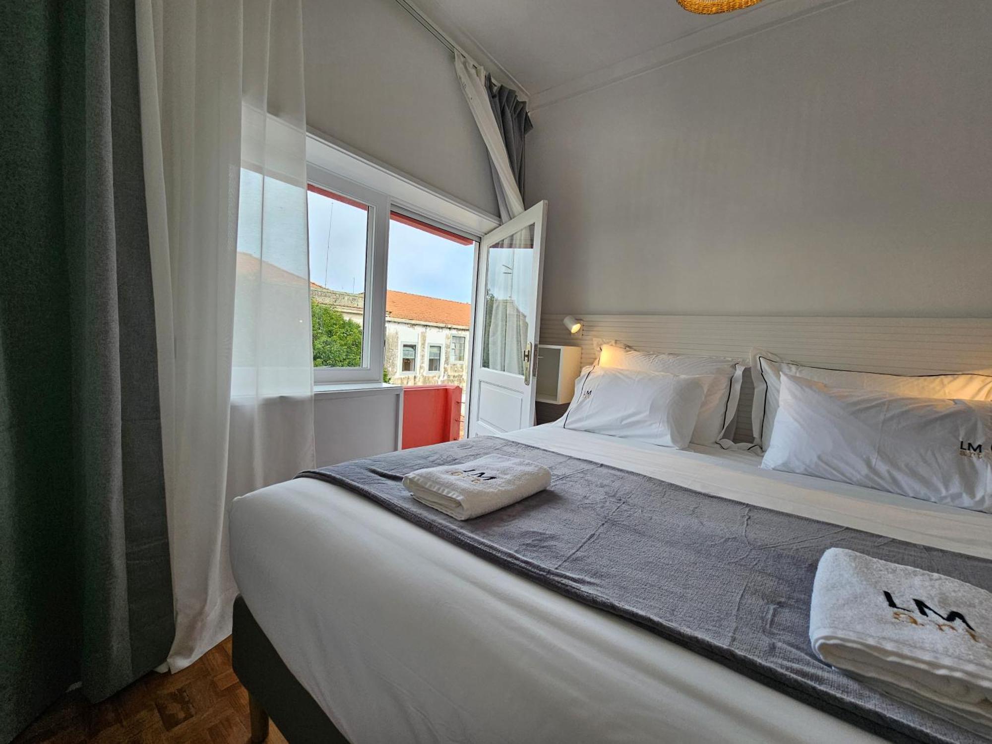 Lm Art Apartments OOporto Esterno foto